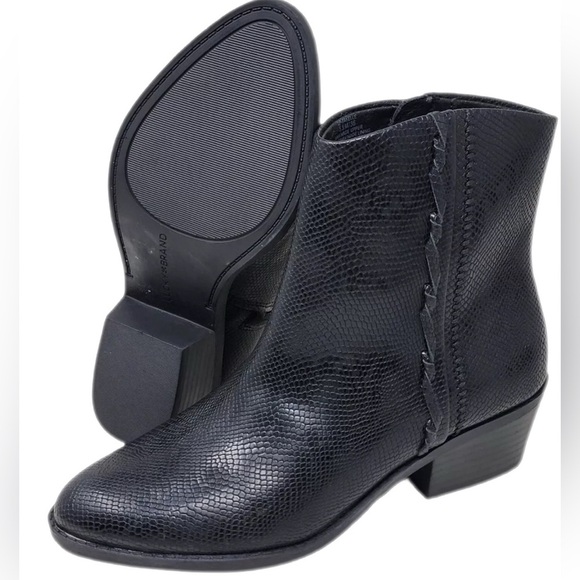 Lucky Brand Women's Fakelle Black Ankle Boots Side Zip Size 6 New - Picture 1 of 13